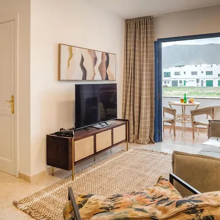 Canaryislandshost I Senda *